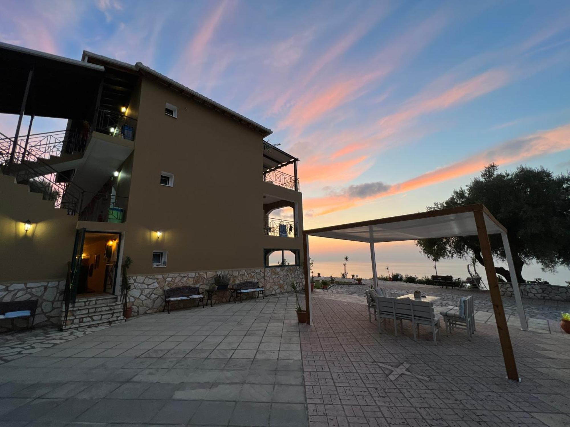 La Casa D' Irene (Adults Only) Otel Áyios Nikítas Dış mekan fotoğraf